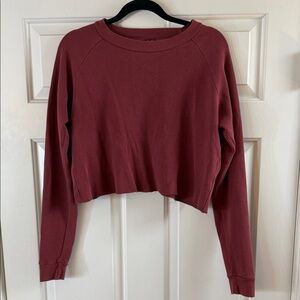 Brandy Melville Cropped Thermal Sweater in Mauve Rose